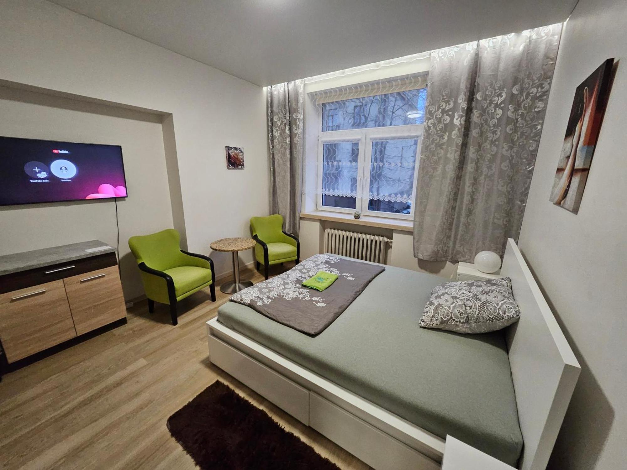 Kauno Apartamentai King Size Bed Kaunas Exterior foto